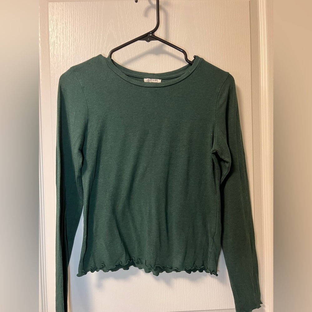 Heart & Hips Long Sleeve Lettuce Edge Cotton Basics